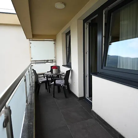 Qamar-panamera Ilidza דירה *